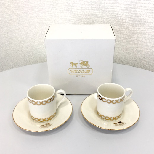 【買取実績】コーチ　デミタスカップ＆ソーサー　ペア　未使用　買取いたしました。