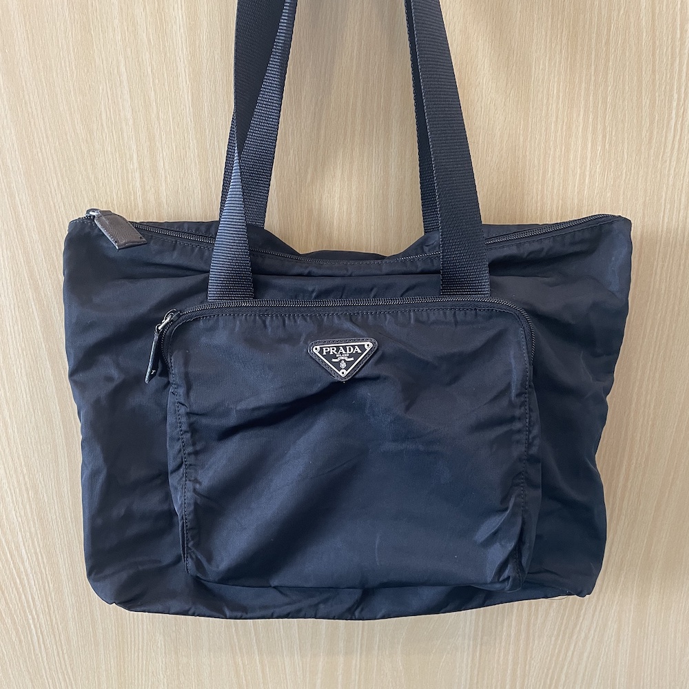 【買取実績】PRADA プラダ ナイロン トートバッグをお買取いたしました。